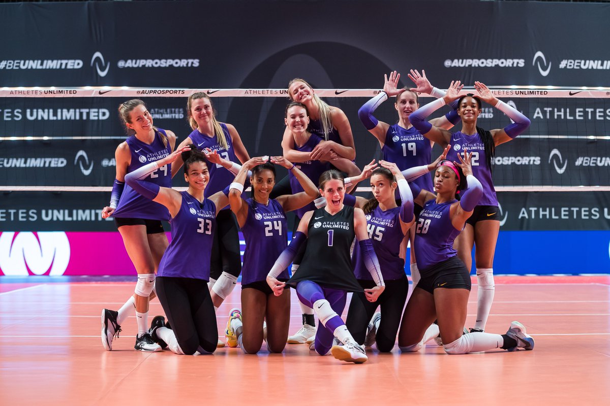 The last contender for Best Volleyball Team came to PLAY in the final week of the season. 👀

It was the purple Team King, led by @briejoyking, that stole the show in Week 5️⃣ by going 3-0 and earning 223 total team points. 👏
