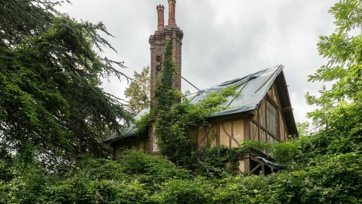 leparisien_77's tweet photo. Patrimoine d’intérêt régional : dans le chalet du parc royal de Nandy, Grand Paris Sud voit un joyau culturel
➡️ https://t.co/GbQl1yumdW https://t.co/fdd6vxGPZ4