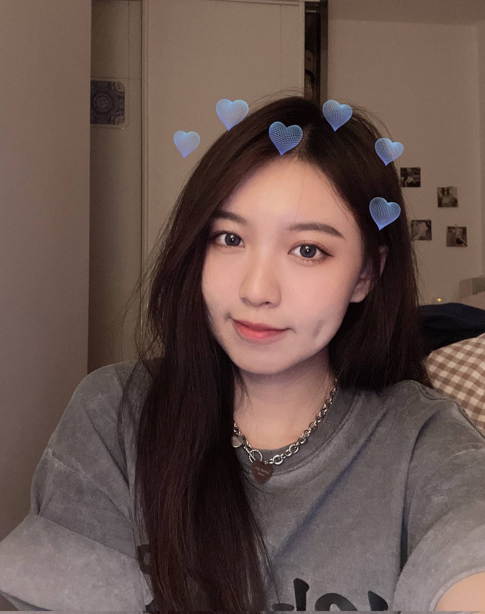 Ling Ling tweet media