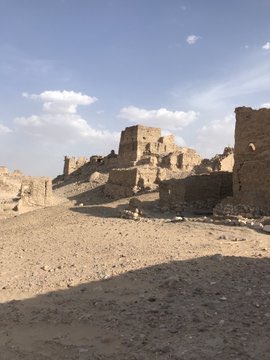 AlyAlamri's tweet photo. بعض من صور الجانبية لقرية شبوه الاثرية التاريخية (القديمة ) التي تم تسمية المحافظة الرابعة نسبةً لهذه المنطقة ، https://t.co/COQZVdqnqG