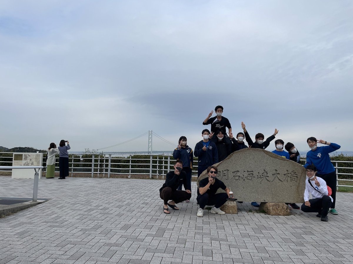 tuins_boatclub's tweet photo. トレーニング後の選手の顔からは自信が溢れており、どこまでもいける!と感じました。来年のインカレ、チーム全員で総合優勝します!‼︎
#ランクアップ松山
#すべては誤差
#インカレ優勝
#TUINS https://t.co/cABCh6ouFg