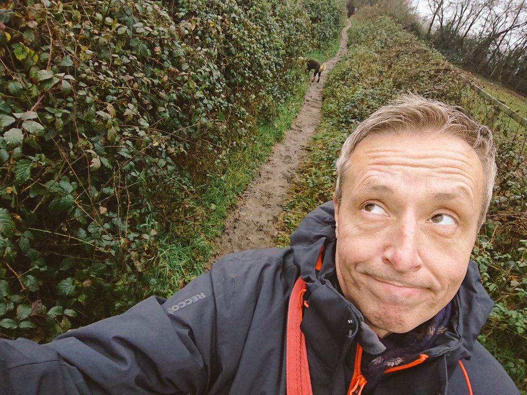 andyhodgsontv's tweet photo. How it started today
How it moved on
.... How its going.....
#Today #tellies to #wellies #muddy https://t.co/ruqWIlLxVn