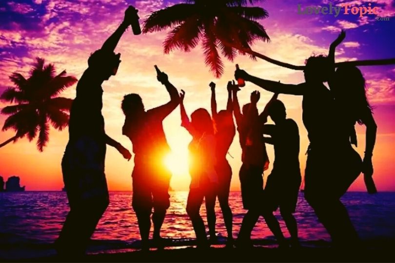 lovelytopic4u's tweet photo. Top Places to Celebrate New Year in a Wild Way in Goa
🍺😍🍻👩‍❤️‍💋‍👨💃
🌐https://t.co/vaWNghiHPr
.🍺😍🍻👩‍❤️‍💋‍👨💃
.🍺😍🍻👩‍❤️‍💋‍👨💃
#CelebrateNewYear #goanewyearparty #goaparty #goatour #newyeargoa2022 #goa #lovelytopic https://t.co/DGulgyCl7h