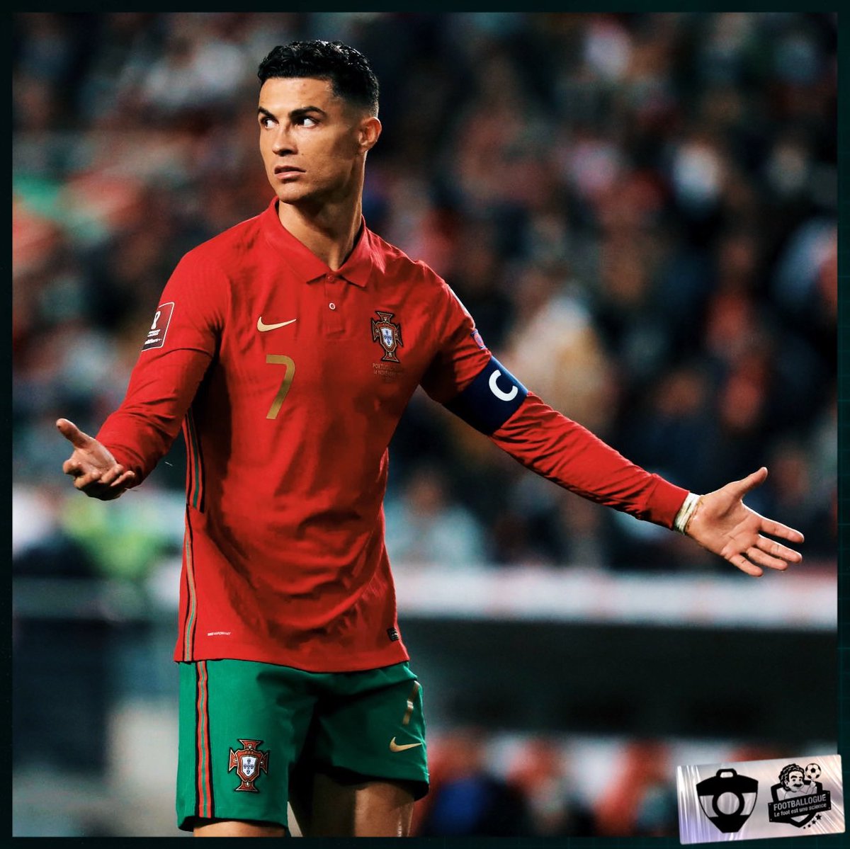 Footballogue's tweet photo. [#CM2022] Bonucci a prévenu Ronaldo💬

« Nous avons parlé et nous avons plaisanté sur un éventuel barrage entre nos deux pays. Nous verrons ce qui se passera sur le terrain, mais Cristiano sait qu'il va prendre des coups. »

(Rai Sport) https://t.co/cJfkcqVNbZ