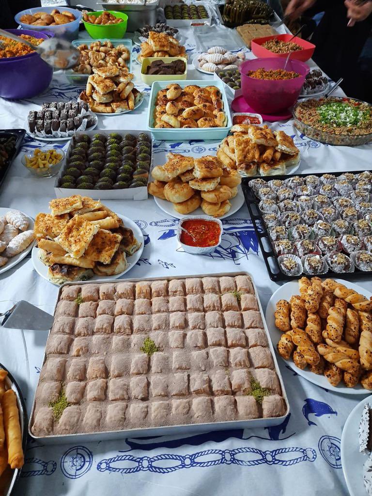 Öğrencilerimiz Manevi Rehberler eşliğinde Servergazi Türbesi ve Laodikya gezisine katıldırlar. Gezi sonrasında ikramlarla günün yorgunluğu atıldı.
📍Pamukkale Yurt Müdürlüğü