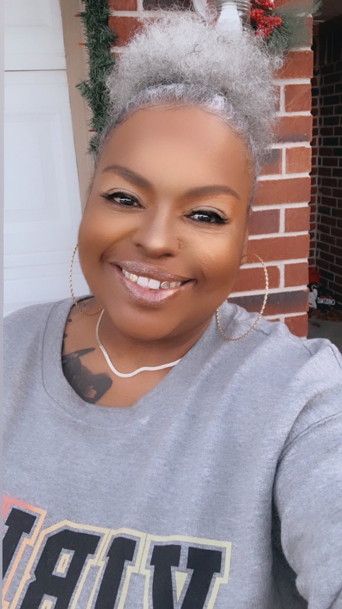 CandusTaylor's tweet image. #lHappyBirthday to me! #chapter41