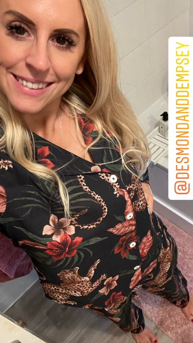 Having a lazy day in my pjs today what are you up to??? https://t.co/b3a4C2bRnf<a href="/tag/lingerie"class="tags"><span>#lingerie</span></a><a href="/tag/blonde"class="tags"><span>#blonde</span></a><a href="/tag/heels"class="tags"><span>#heels</span></a><a href="/tag/milf"class="tags"><span>#milf</span></a><a href="/tag/bigtits"class="tags"><span>#bigtits</span></a>