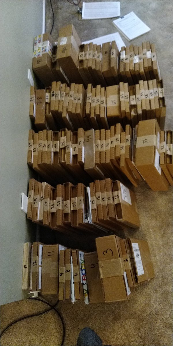bbailey861's tweet photo. 362 comics (98% Trek &amp; 2 Trek toys) held since Mar 2020 at my US mailbox because the land border was closed. Managed to get them once the border opened &amp; restrictions lifted &amp; just before it got locked down again. 22 months. 101 pkgs to open, sort, read, &amp; catalogue. Fun times🖖 https://t.co/zrxYnKla9Q