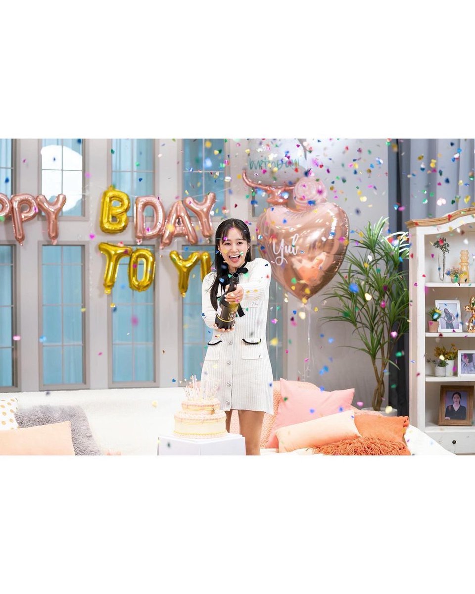 kkangjiyy's tweet photo. @taeccooI_ happy birthday oppa sayang ❤︎ https://t.co/DZAvluIBdU