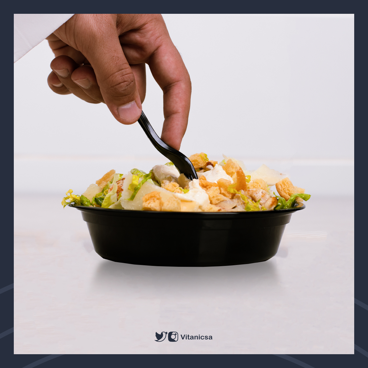 لقمة ورا لقمة ولا راح توقف🤩🤍
#فيتانك #سلطة