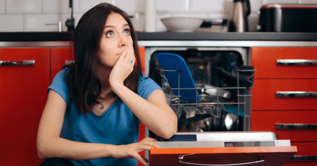 jhmartinez010's tweet photo. You may need to consider if it's more costly to fix an appliance or replace it. #REtips #realestatelife  https://t.co/KakT1SQ62p https://t.co/rEdW0P9ott