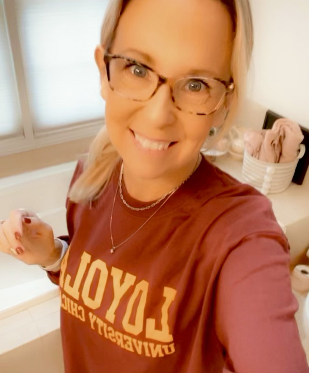 Andrea Evans tweet media