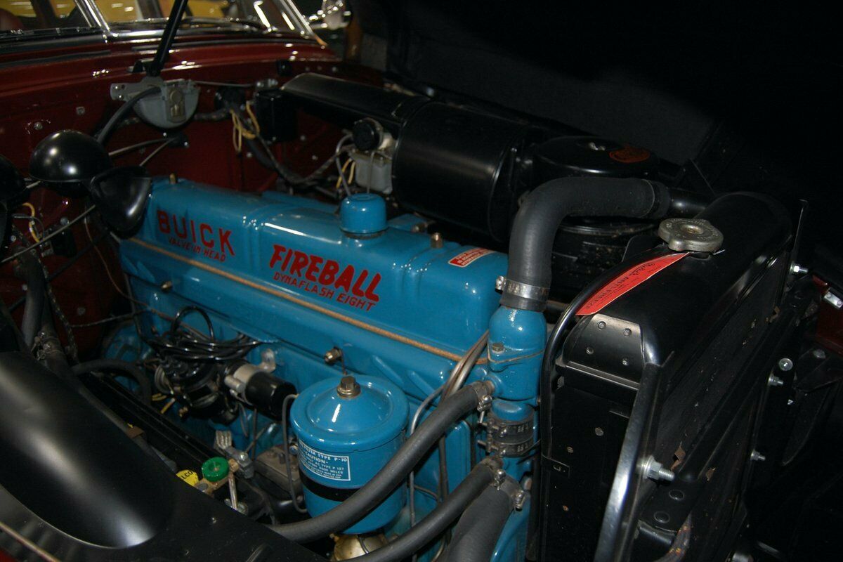 Mercomatic's tweet image. 1949 #Buick #Roadmaster 4-Dr, 6-Pssgr #EstateWagon; 320 cid ohv inline Eight, 2 bbl, 150 hp; Column Shift Dynaflow Drive. First year for the famous venti-ports of which Roadmaster displayed four per side. Posh interior with mahogany panels, leather upholstery and carpeted floors.