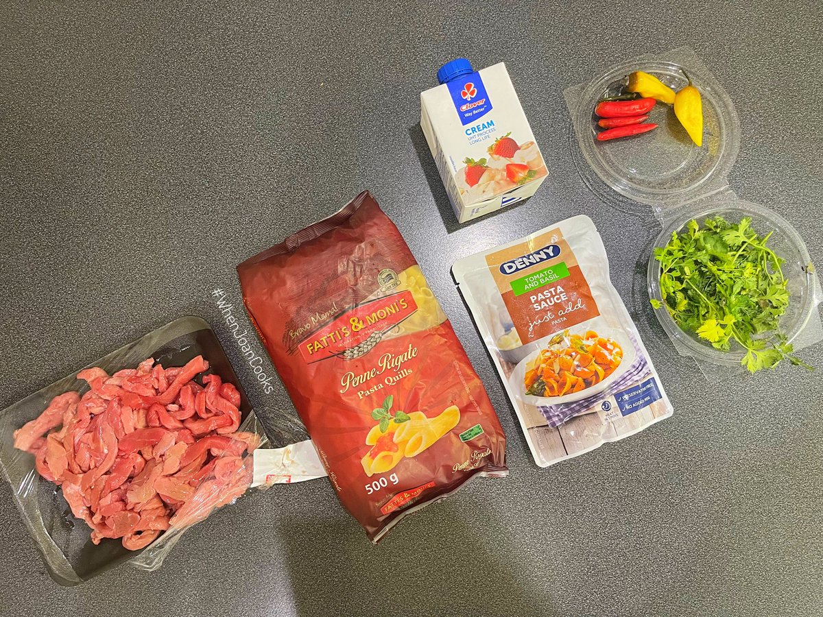GabsDiva's tweet photo. β¦ #Dinner: Creamy Tomato, Herb & Chilli Beef Penne β€οΈπ€πΌπ₯ - SO YUMMY! β¦ #WhenJoanCooks #MmaboThings #BecauseTheWeatherAllows #SimplestMeal β¦ https://t.co/Sp0DPeEV41