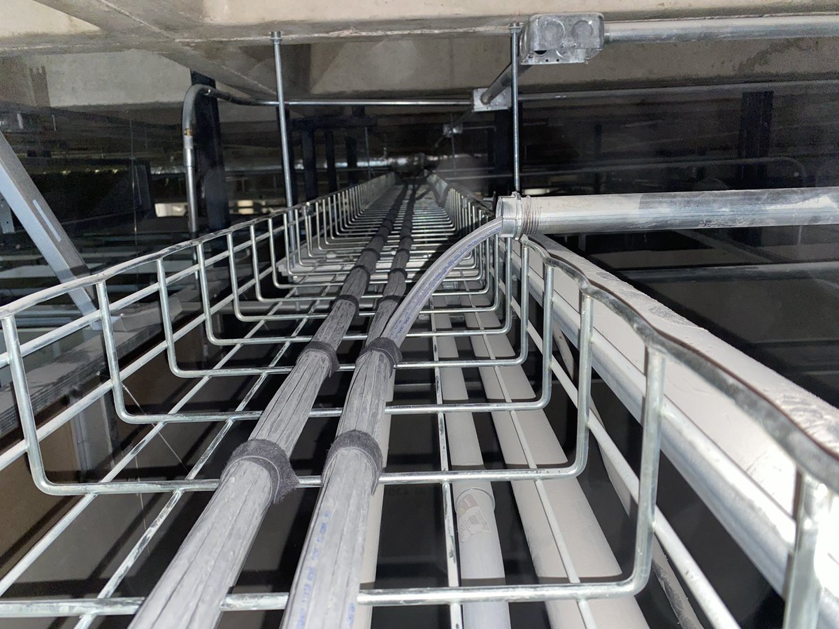 PERCOM13's tweet image. Peinado de cable Belden #plazagransur #citibanamex