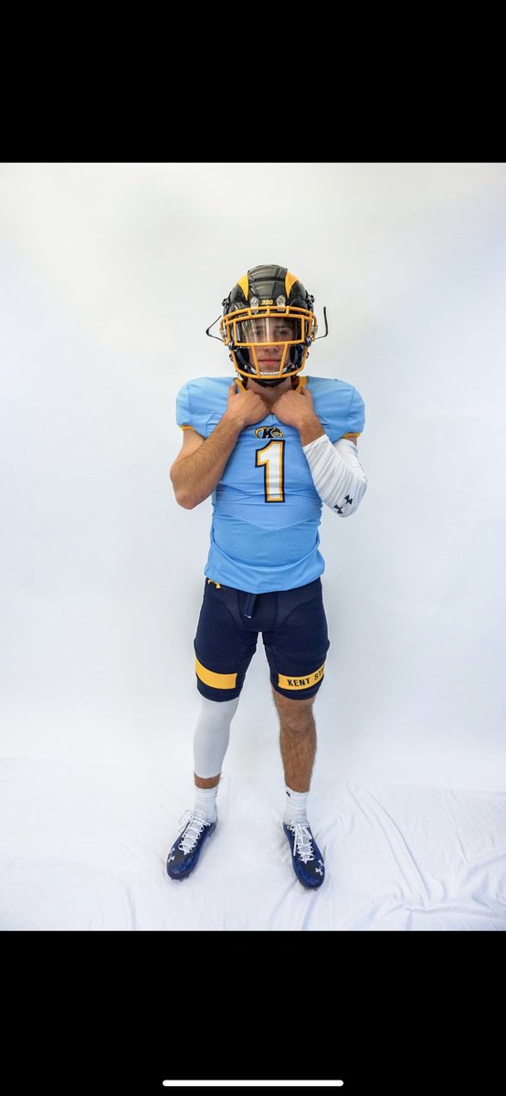 ⚡️Committed⚡️#FLASHFAST <a href="/CoachZacBarton/">Zac Barton</a> <a href="/TheHC_CoachLew/">🔴 Sean Lewis ⚫️</a> <a href="/Strongsville_FB/">StrongsvilleFootball</a> <a href="/KentStFootball/">Kent State Football</a>