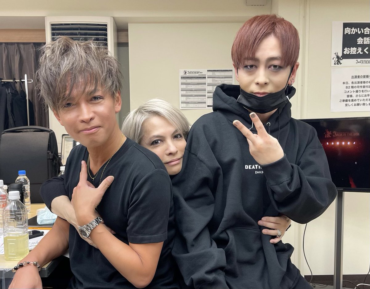 Twitter] HYDE (@ HydeOfficial_) #HYDE #JITB2021 #日本武道館