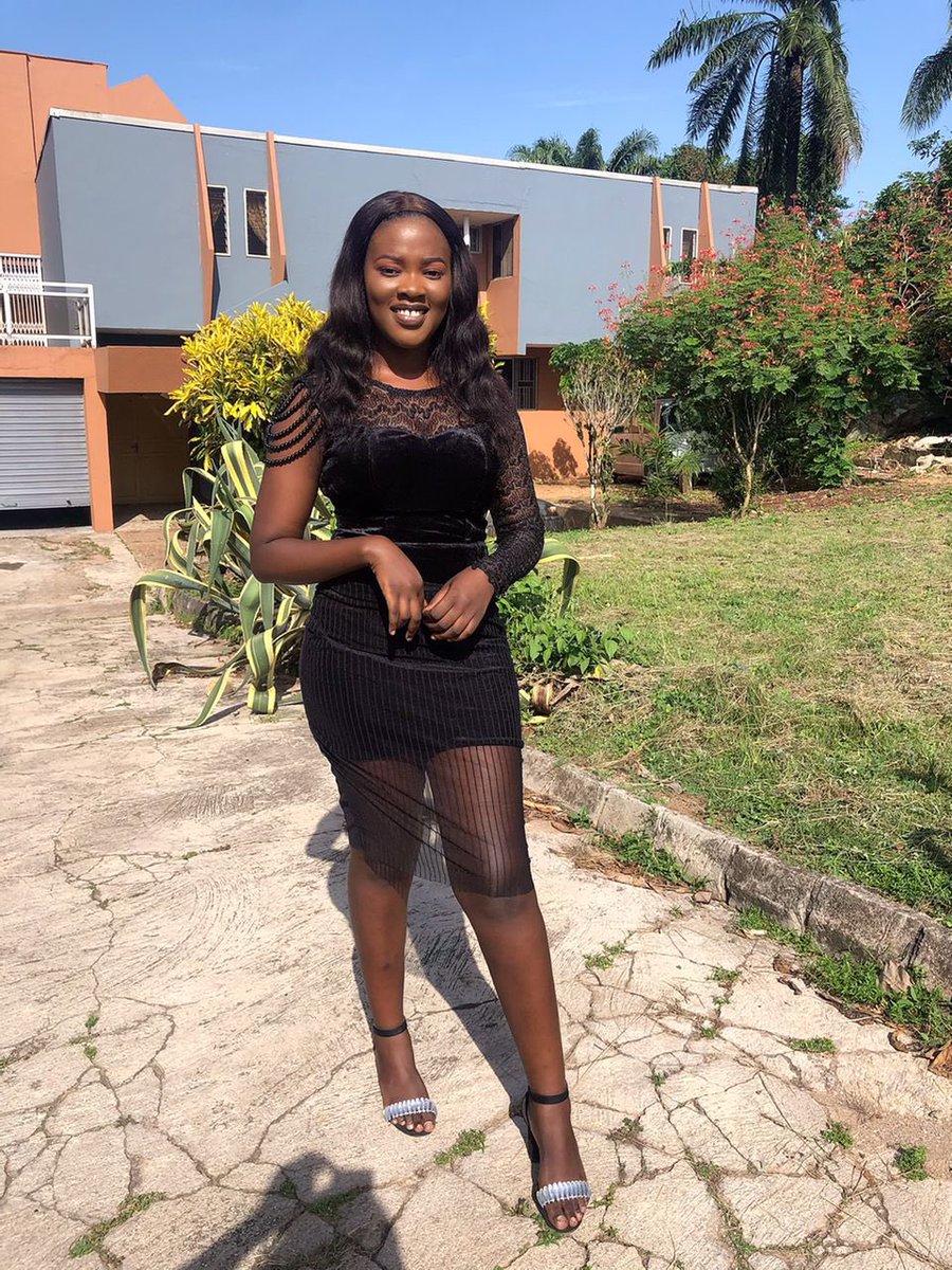 <a href="/thepapiwade/">PAPI WADE</a> I make dresses. Please patronize me