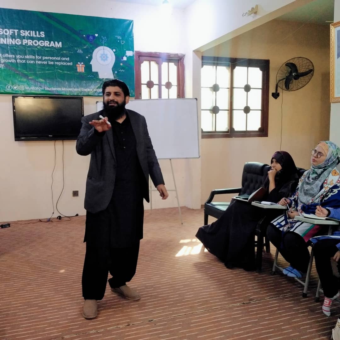 MSMsistersKhi's tweet photo. MSM Sisters Karachi Organized 4th Workshop of Soft Skills.

which was Headed by Ms Khadija Ali (General Secretary MSM Sisters Khi) and Lecture Delivered by Mr Eijaz Bajwa (Amwaaj Trainer). 

The workshop was Managed MSM Sister's.

#msmsisterskhi https://t.co/61OMtj3QcC