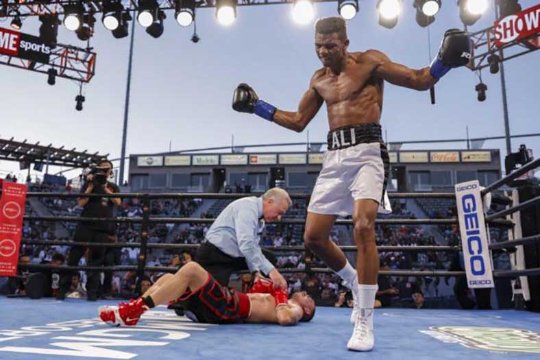 SoyNuevaPrensa's tweet photo. #2021 #Trajo consigo nocauts memorables y la #AMB los #Rememoró - https://t.co/KgmoOQwqfc

#SoyNuevaPrensa #NocautsMemorables #Rememoró #Boxeo #Deportes https://t.co/d6wbjc2nQ8