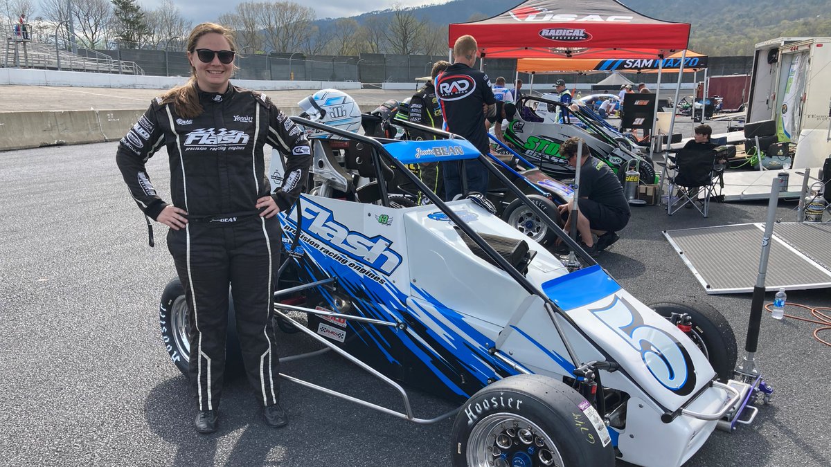 USACNation's tweet photo. No woman has won more USAC races than her. No woman has won more USAC championships than her.

In 2021, @JessicaBean3 added even more to her ever-growing list of accomplishments, paving the way for a 5th straight @EasternMidgets title. 

Season Review: https://t.co/6b85XWRfLS https://t.co/FILGreiFhF