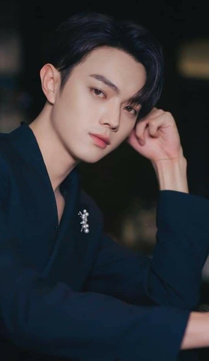 𓂃 𝐋𝐞𝐞 𝐒𝐞𝐮𝐧𝐠 - 𝐡𝐲𝐮𝐤 ⊹˚․ tweet media