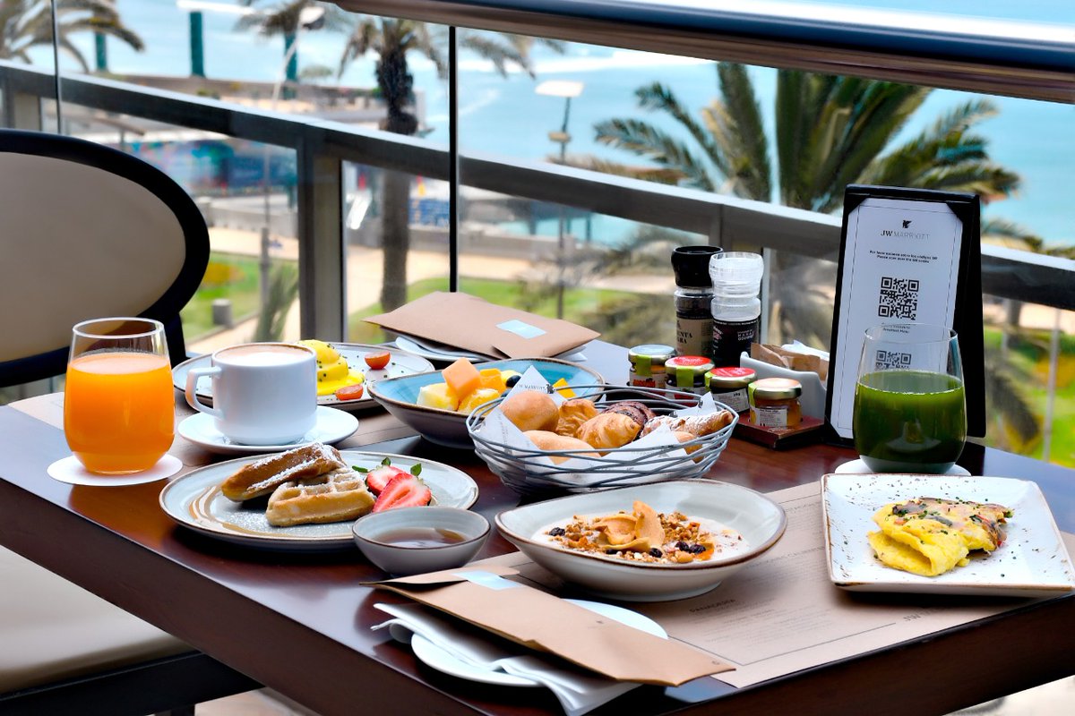 ¡Desayuno buffet servido en la Terraza del Mar! 🥐
Lunes a domingo de 6:30am a 11am
Precio por persona: S/89 y S/35 niños de 6-12 años
📩 Reservas e informes: spr.ly/6186yKU50 / lavista.lima@marriott.com