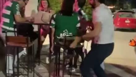 alcantri's tweet photo. @lximenezfyvie @AntonioAttolini Ni le conteste Dra a ese bufón. https://t.co/AefFhFsYHe
