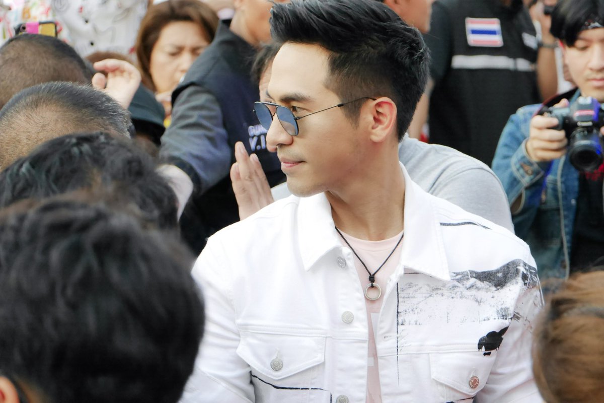 ParpPope's tweet photo. HBD สุดหล่อ พ่อยอดขมองอิ่มของเก๊า ... มีความสุขมากๆๆๆๆ. Ps คิดถึงมากมาย #popezaap https://t.co/fG8gYc0yTh