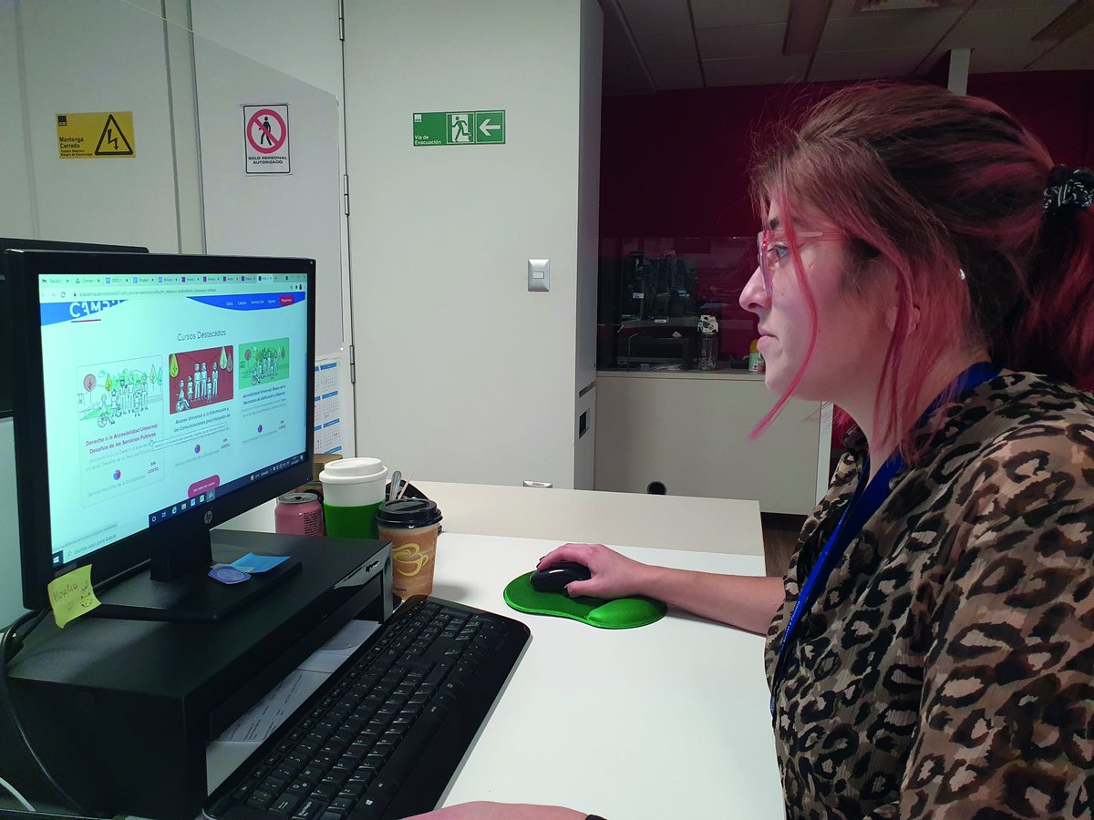 ZeroProjectorg's tweet image. In 2020, Zero Project Awardee @senadis_gob
 (SENADIS) launched an online accessibility training program for civil servants that offered three courses centred around: the Right to Universal Accessibility and challenges for Public Services; #InclusivePlanning #ServicioCivil