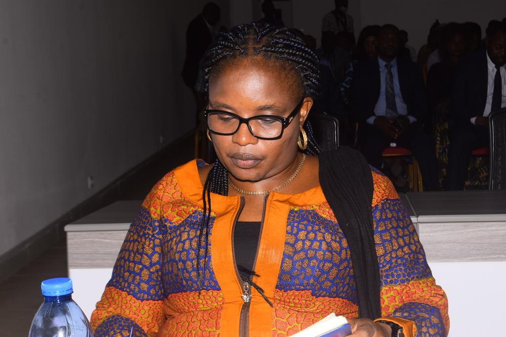 Elle s'appelle Honorable <a href="/WaNgoie/">Al. wa</a> MUKALAY, Marie Thérèse, députée provinciale du #Tanganyika, a été élue la Coordinatrice de #Awln Tanganyika. Femme dynamique, intelligente et sociale qui a promis de faire de la femme, un Etre utile et entreprenant dans la société. Bonne chance.