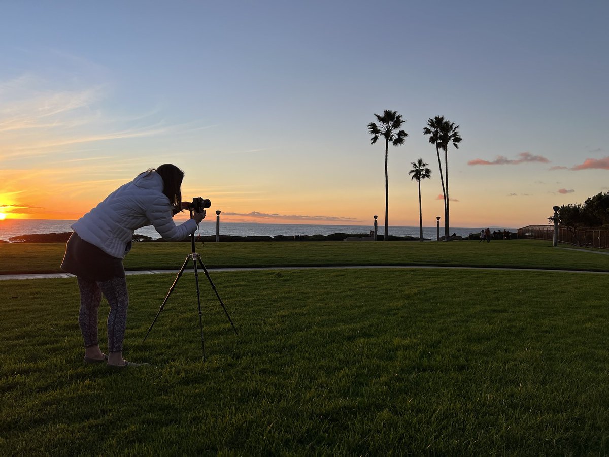 nicholemcdaniel's tweet photo. Taking real estate sunset photos last night. #realestate #realestateagent #photography #realestatephotography #danapoint #ocagent https://t.co/vEWsb2vgu6
