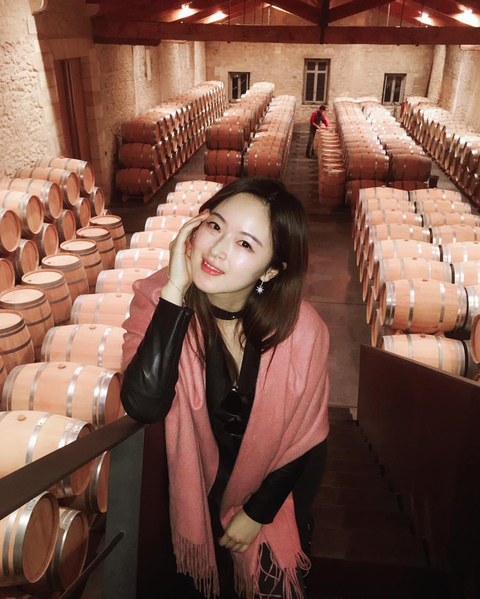 kangmeilan2's tweet photo. An oriental girl traveling in Denver, USA, looking for a soul mate with a common language https://t.co/cWnP6XRCM1