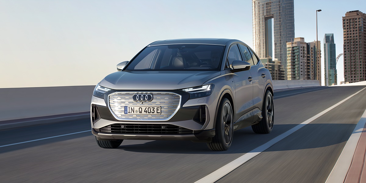 AudiOfficial's tweet photo. Electrifying change. A new year is on the horizon and progress never pauses. 

#Audi #Q4etron #etronGT #FutureIsAnAttitude #emobility https://t.co/vYjqxRDrxa