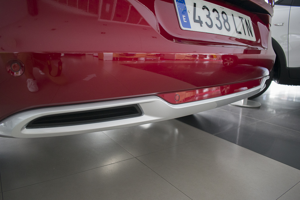 grupogedauto's tweet photo. YA HA LLEGADO EL NUEVO GRANDLAND. Lo tenemos en exclusiva durante toda la semana, en nuestras instalaciones de Opel Extredauto Mérida.#grupogedauto #Mérida #Badajoz #Plasencia #Cáceres #carslovers #carswithoutlimits #zafra2021 #HeyCar #Clicars #carwow  #OpelGrandland #Extredauto https://t.co/y9EQZG3gqU