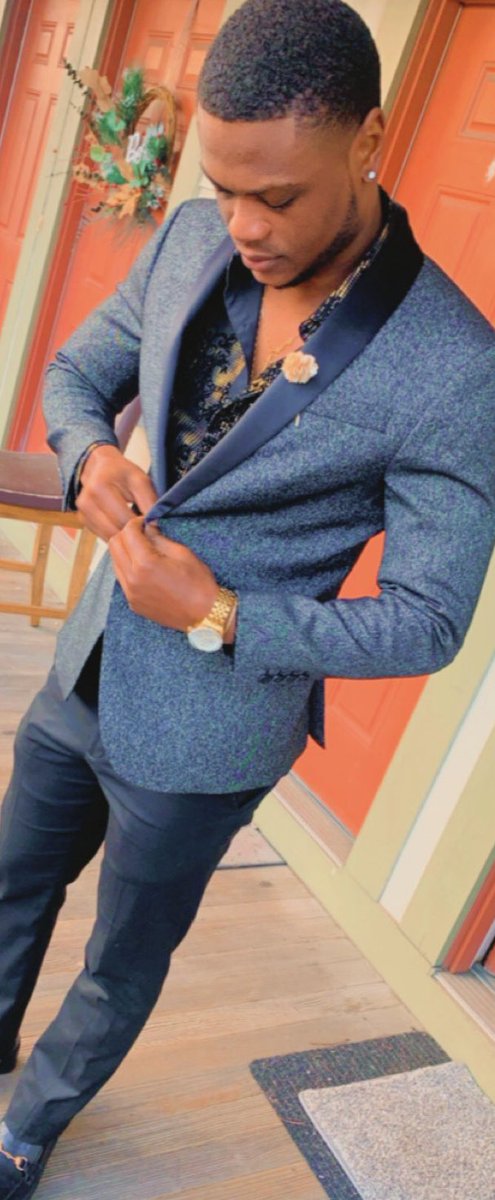 DaPPerDre07's tweet photo. Excuse me while I drop this here. #menfashion #GQP #blackmenwinning #dresstoimpress #fashion https://t.co/zRyDQMRQqO