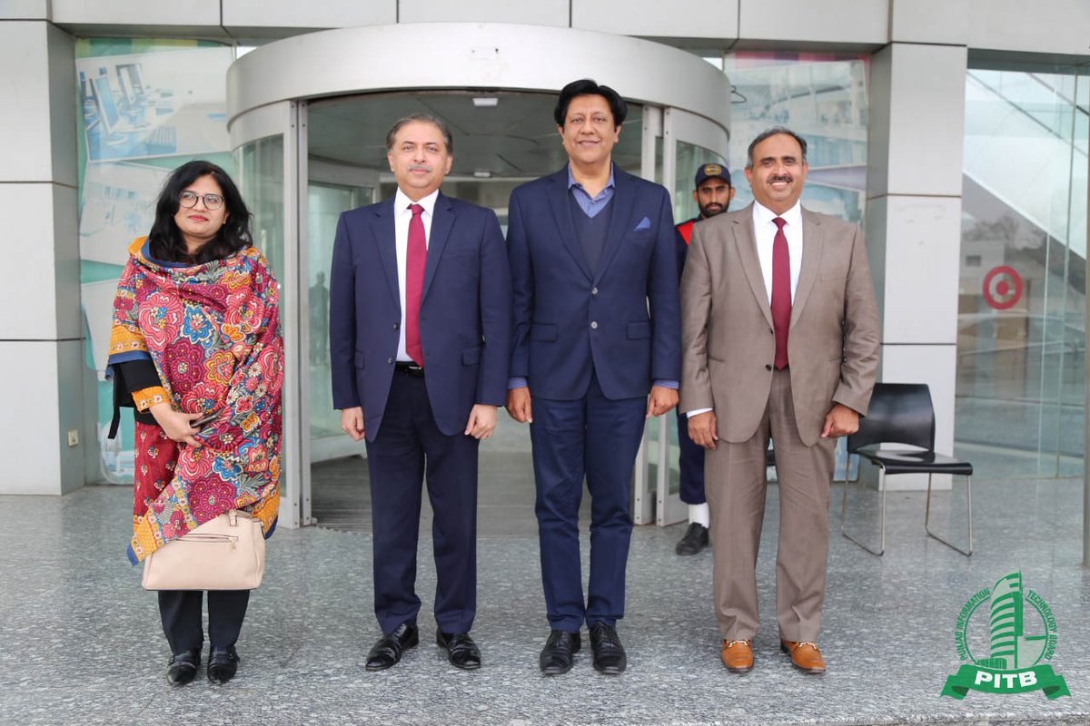 RevenueKP's tweet photo. تفصیلی خبر . پنجاب انفارمیشن ٹیکنالوجی بورڈ 

*پنجاب آئی ٹی بورڈ اور بورڈ آف ریونیو، خیبرپختونخوا کے درمیان مفاہمتی یادداشت طے پا گئی*

*جعلی اور بوگس سٹامپ پیپرز کے خاتمے کیلئے پنجاب کی طرز پر خیبرپختونخوا میں بھی ای سٹیمپنگ نظام نافذ کیا جائے گا*

لاہور، 27 دسمبر 2021: https://t.co/q2ta031heK