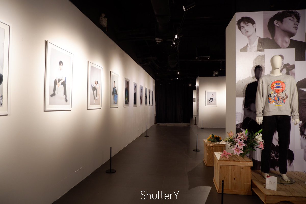ByShutter's tweet photo. Happy birthday นะครับน้องไบร์ท ขอให้สุขภาพแข็งแรง มีคนรักเพิ่มขึ้นเยอะๆ มีความสุขในทุกๆวัน จะอยู่ตรงนี้ อยู่ติดต่มผลงานของไบร์ทเสมอนะครับ 

ยินดีกับทุกก้าวของคุณน๊าาา 🤍 
BRIGHT VACHIRAWIT 
#24thBrightDay #bbrightvc https://t.co/WDgT8h3O8f
