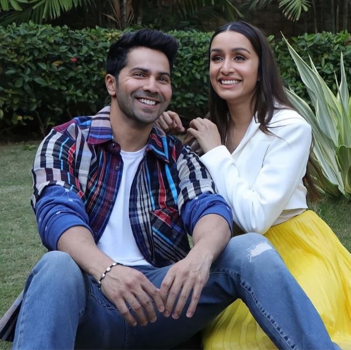 Navyeahh20's tweet photo. i miss them alot!!!!😭❣️✨💫
@Varun_dvn @ShraddhaKapoor
#VarunDhawan #ShraddhaKapoor #wewantvarshraback https://t.co/B7uLXuE0bG