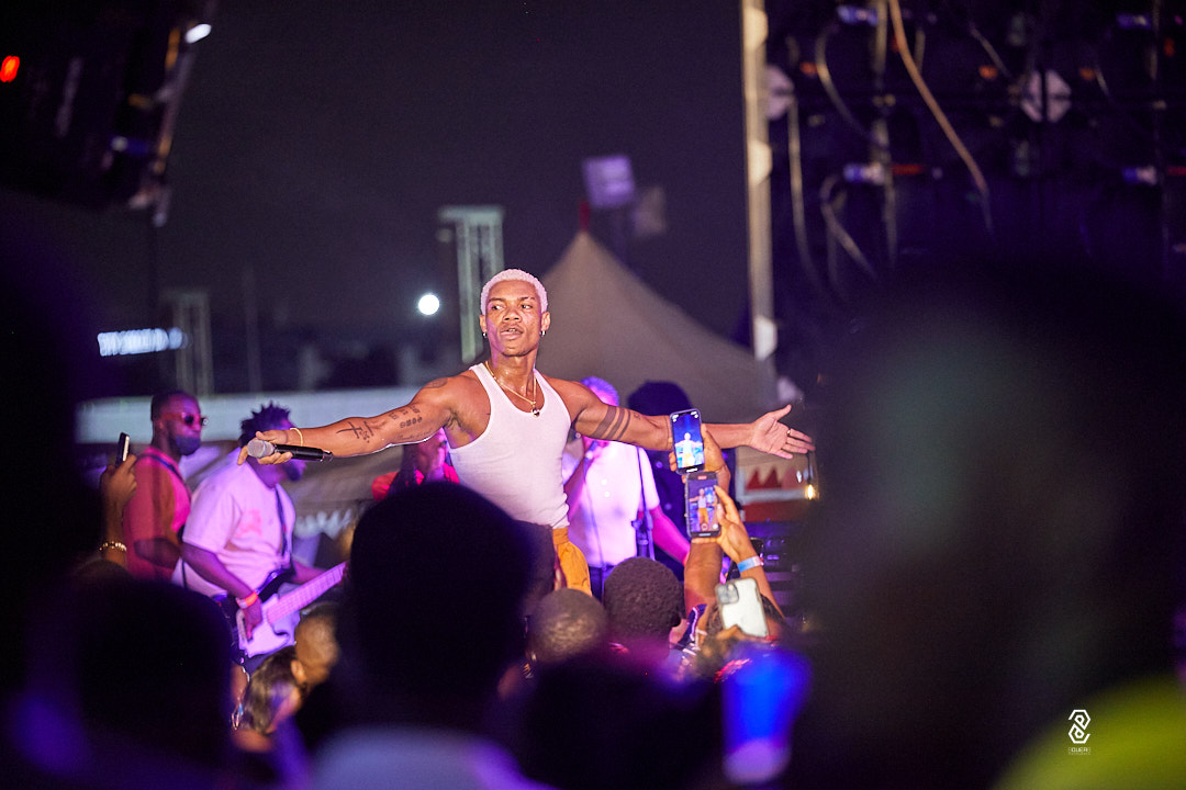 8over8_Photos's tweet photo. This guy right here is a passionate  performer 
With the Live band, BVs and the energy 🔥

Performance by @kidimusic

Day 2 - Around the world food festival

#ATWfoodfestival #ATWfestival #dettydecember #ghana #eventsgh #eventsghana https://t.co/m0L8Y9fvCM