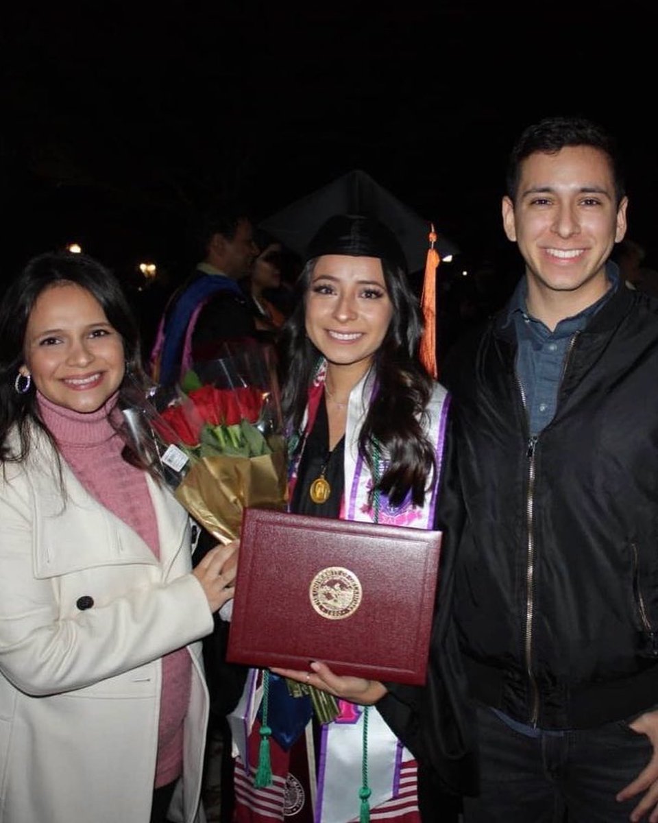 OUGammas's tweet image. #gammasgraduate

Congratulations to our sister Alejandra “Dracarys” Zavaleta, the deuce of the Spring 2019 Üskaleyas Indaruh Gamma Alpha line!!

Alejandra has graduated with a degree in Civil Engineering.