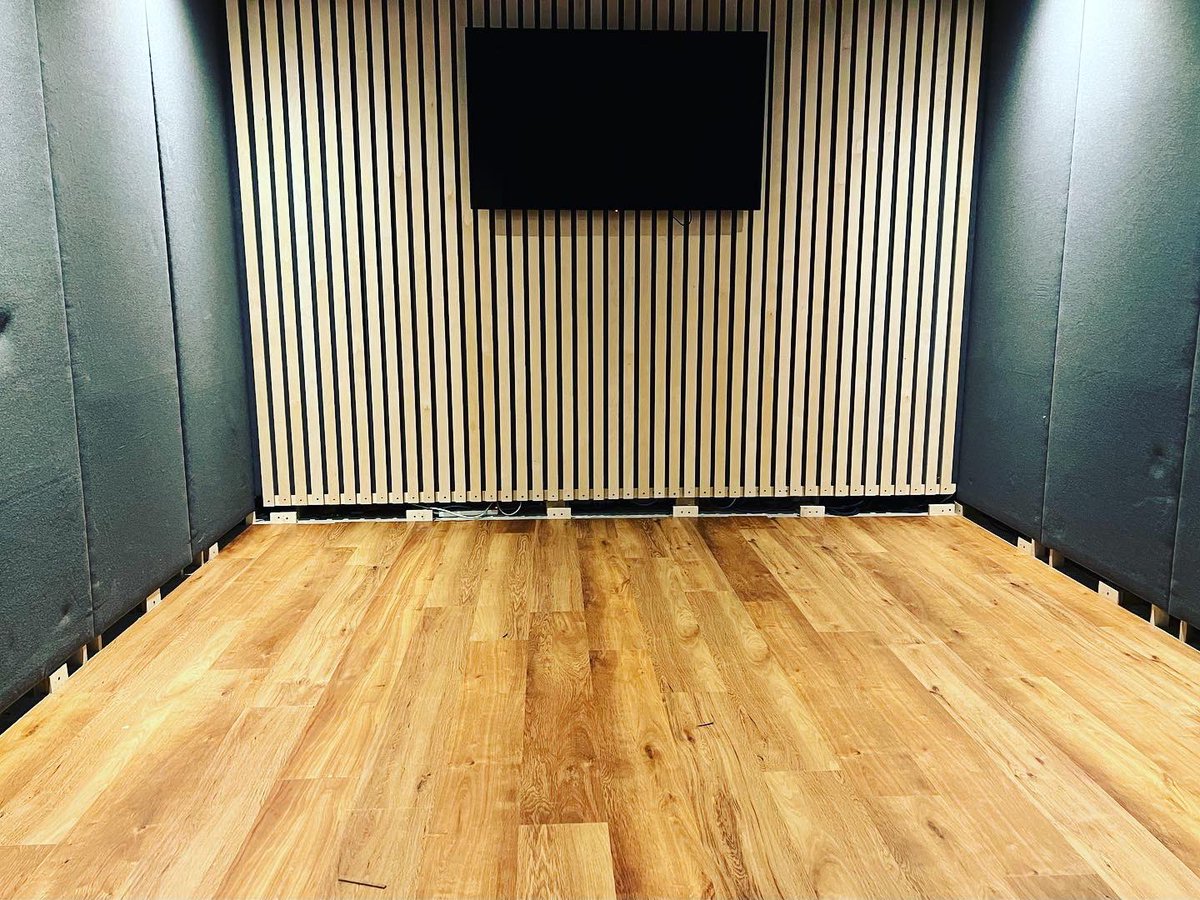 rossmillership's tweet photo. Dusted off the tool belt to slap in some flooring… 
#BigAtmosStudioBuild https://t.co/gCYE2GTZCA