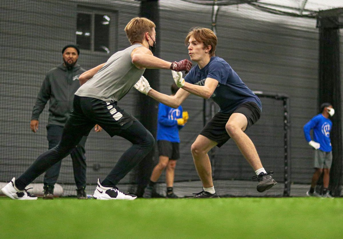 StevieJohnson13's tweet image. His dad was the head trainer taking care of me when I played in SF. 

He was 5years old then, now he’s 13 and I’m grateful to be able to teach him how to be a #SpaceCreator 🖤♻️ #HandleBizHaveFun #GoldBloodedBill