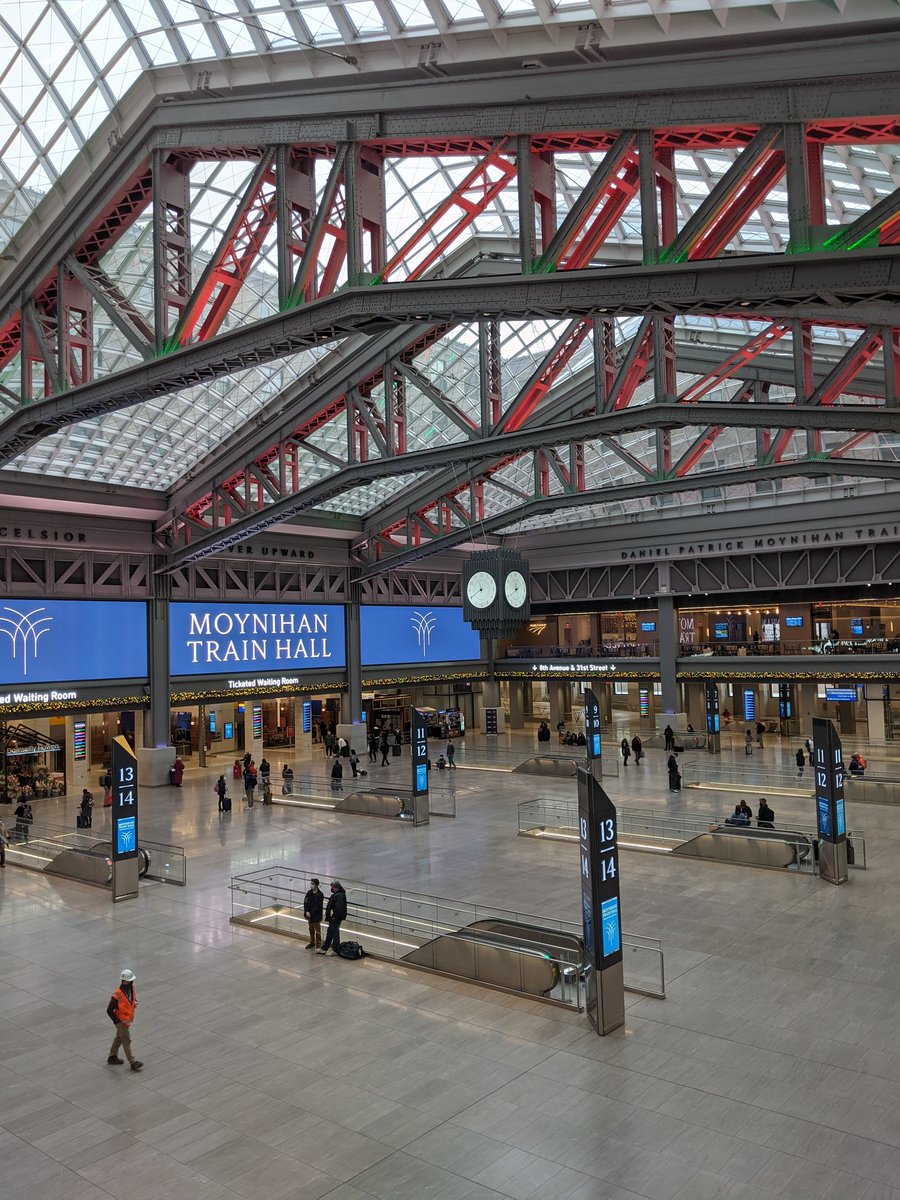 jaumesoler_nyc's tweet photo. #NYC new Moynihan Train Station is beautiful and easy to navigate. It is a huge improvement from the existing #NYPennStation.
The only issue that I observed during my visit is the speech intelligibility from the PA system in the Main Hall that is inadequate and needs to be fixed. https://t.co/nsUzSl2zfu
