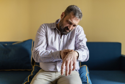 Joint replacement in the hips, knees and spine are more commonly talked about, but did you know you could have joint replacement in your hand?  Learn about about the conditions joint replacement in the hand can address.
youtu.be/HQrW2vjQtBw