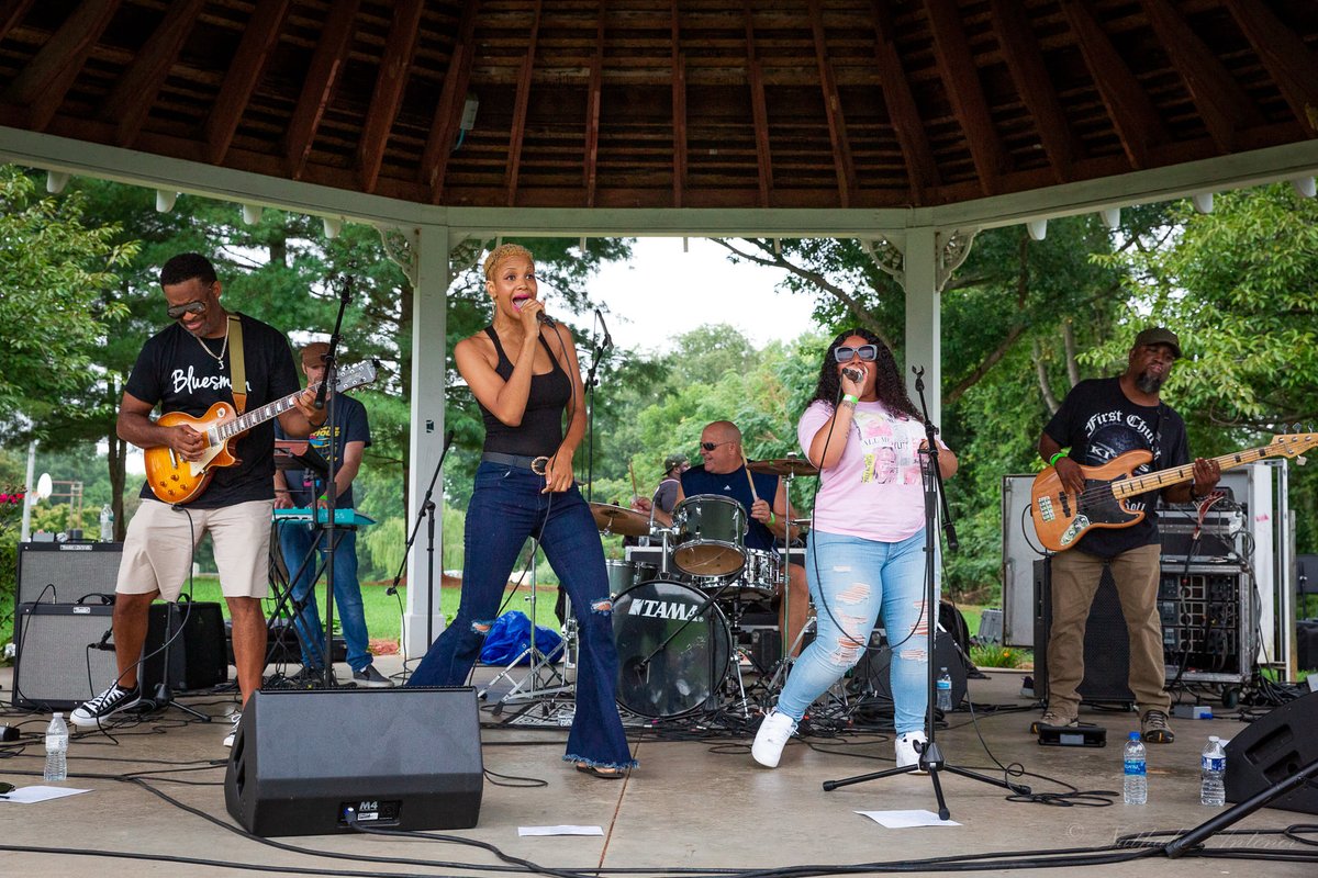 GableMusic's tweet photo. This week on #thegableverse, @SugDaniels_ brings back βBandβs On Fire!β for a Fall 2021 roundup of local artists making big moves in music. https://t.co/voU6xasXSe
#bandsonfire #fall2021 #wilmingtonde #musicblog #delawaremusic https://t.co/a0zbbHdj5E