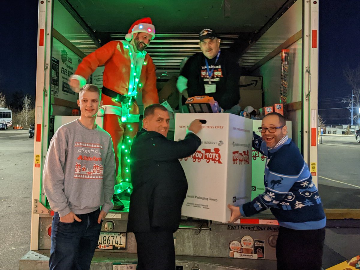 THANK YOU to everyone who donated to our Toys for Tots toy drive! We collected almost DOUBLE what we did last year - we double stacked an entire truck with toys! 
A special thanks to everyone who helped! We are better together and we are #BrightonFordCommunityStrong