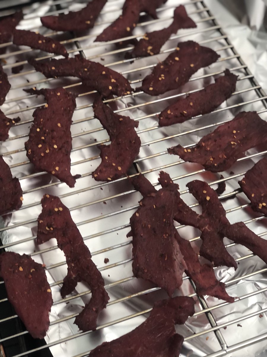redwolf_jerky's tweet photo. Happy Monday everyone! For many of us it’s back to work and for some it’s time for our extended vacation. Either way, snack on some of our jerky! #redwolf #beefjerky #beef https://t.co/mWHMlTePDI