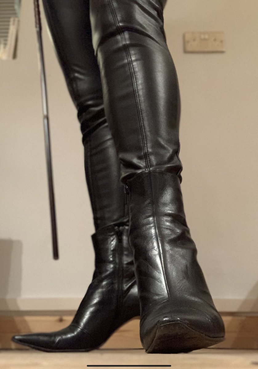 MsEveWhite (@msevewhite) on Twitter photo Yes, this will hurt you.
Smoked dragon cane by <a href="/QUALITY_C0NTR0L/">Quality Control</a> . Twenty year old Leather boots by Gina .
Retweet if you appreciate meaningful, measured and accurate Discipline. #FemDomme #StrictMistress #Mistress Yes, this will hurt you.
Smoked dragon cane by <a href="/QUALITY_C0NTR0L/">Quality Control</a> . Twenty year old Leather boots by Gina .
Retweet if you appreciate meaningful, measured and accurate Discipline. #FemDomme #StrictMistress #Mistress