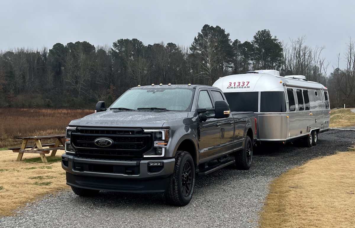 SecBarbie's tweet photo. Ok friends, particularly my truck/over-landing friends - I have a F250 with an 8' bed and I need some suggestions for storage/organization and over-landing racks for the #FredasaurusRex (Also Pictured @Streaming_Eagle ) #FordTrucks #F250 #HackerCampers https://t.co/RyReGiuBXB